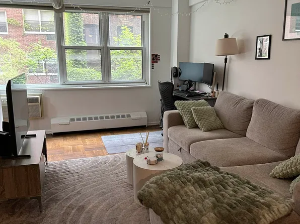 315 East 69th Street 2A image 7 of 7