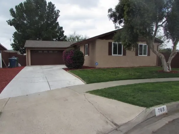 765 N Rustic Rd N, Escondido, CA 92025