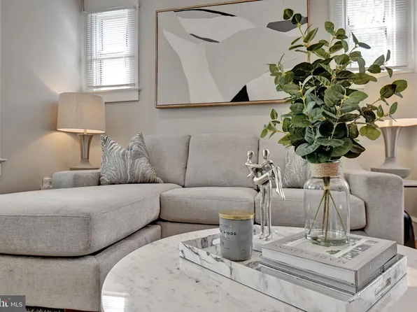 3005 7th St SE, Washington, DC 20032