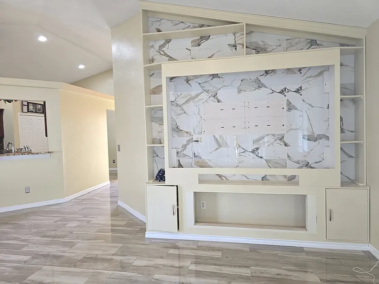 5025 Foxcroft Ct — Photo 13