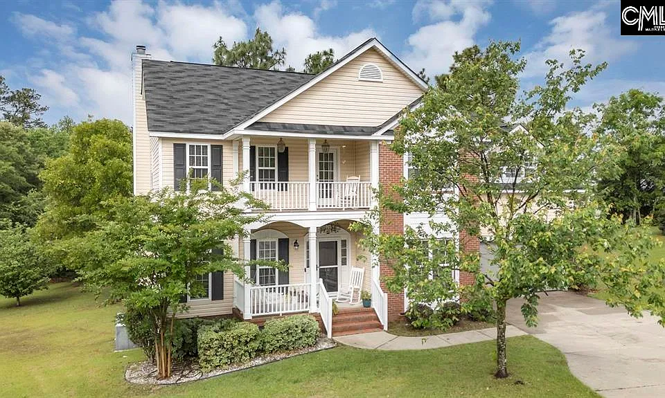 70 Ballymore Ct