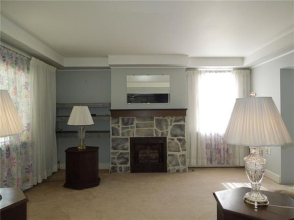 Nice sized living room with gas fireplace