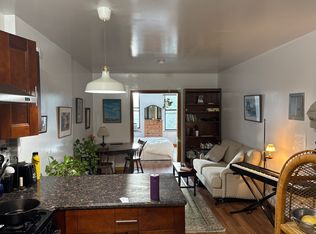 146 Forsyth St #5E, New York, NY 10002