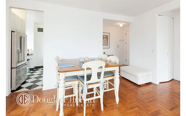 Rented by Douglas Elliman | media 12