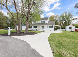 111 Maiden Ct, Jacksonville, NC 28546