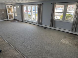 235 Simmonsville Ave APT A, Johnston, RI 02919