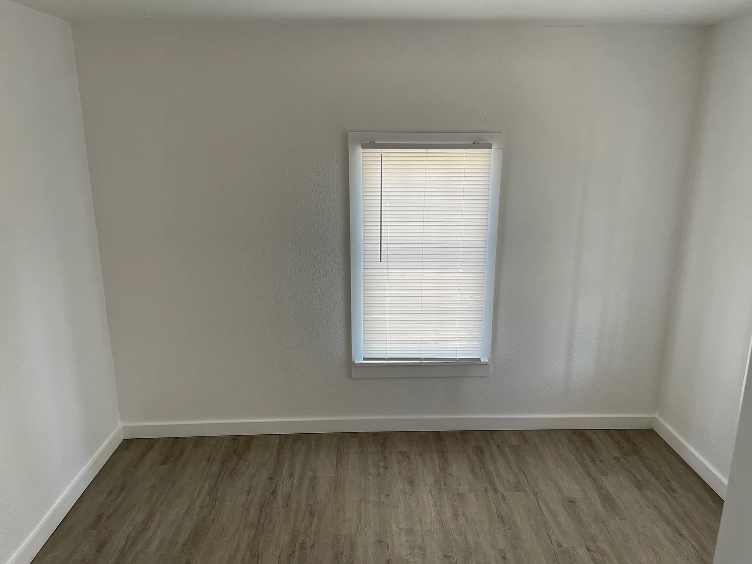 2 bed, 762 sqft, $1,600 — Photo 1