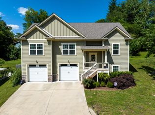 753 Emory Dr, Chattanooga, TN 37415