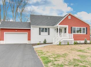 43 Manitto Pl, Oceanport, NJ