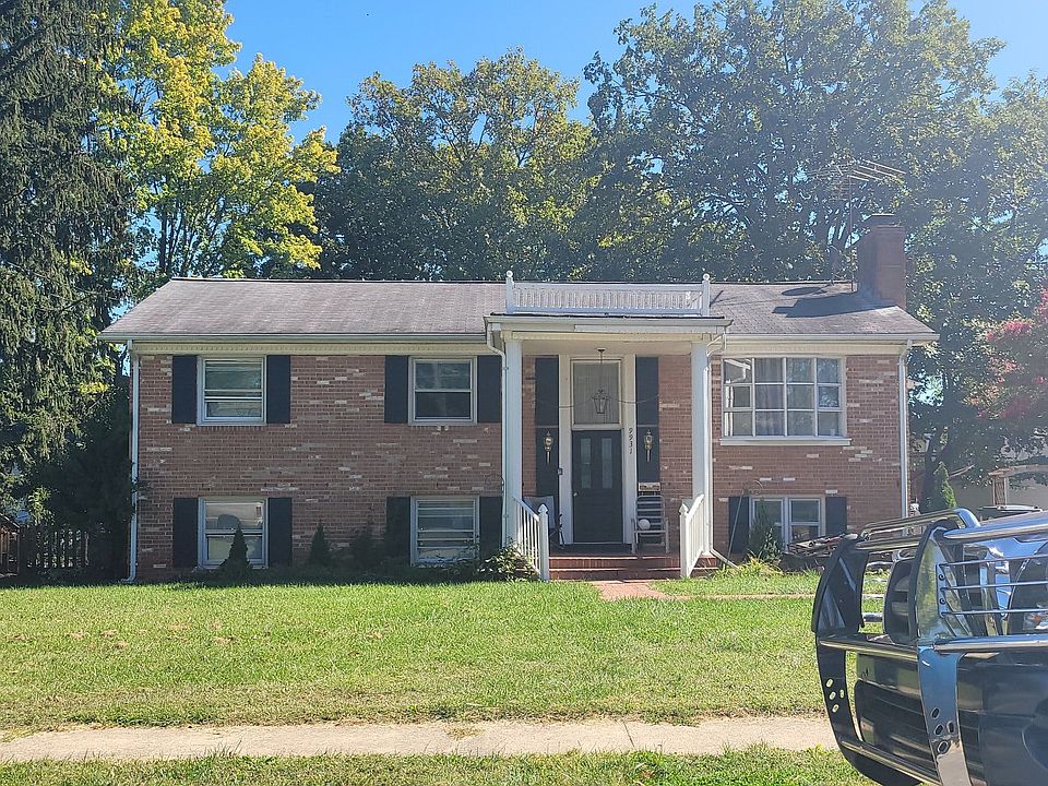 1st image of 9931 Loudoun Ave