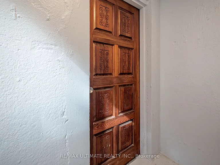 5 Bayswater Ave — Photo 7