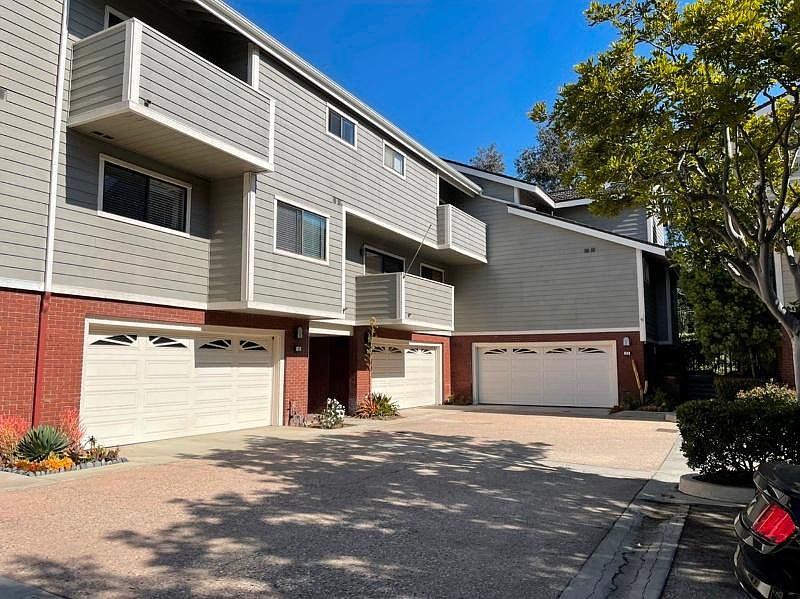 1st image of 19 Tiburon Ct
