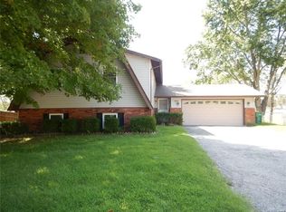 335 Agnes Dr, O Fallon, IL 62269