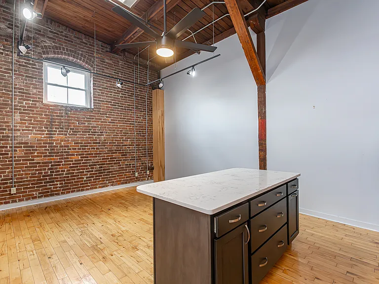 222 Bolivar St #203 — Photo 9