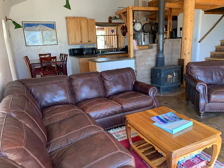 Living room/kitchen - open concept