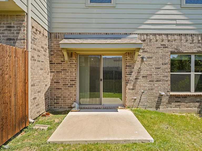 2317 Cortellia St — Photo 19