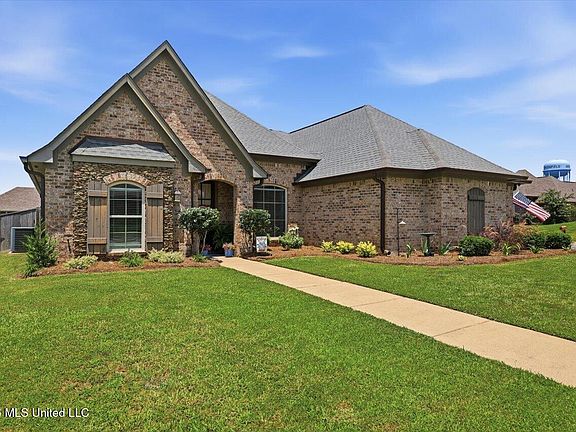 2nd image of 400 Winterfield Way