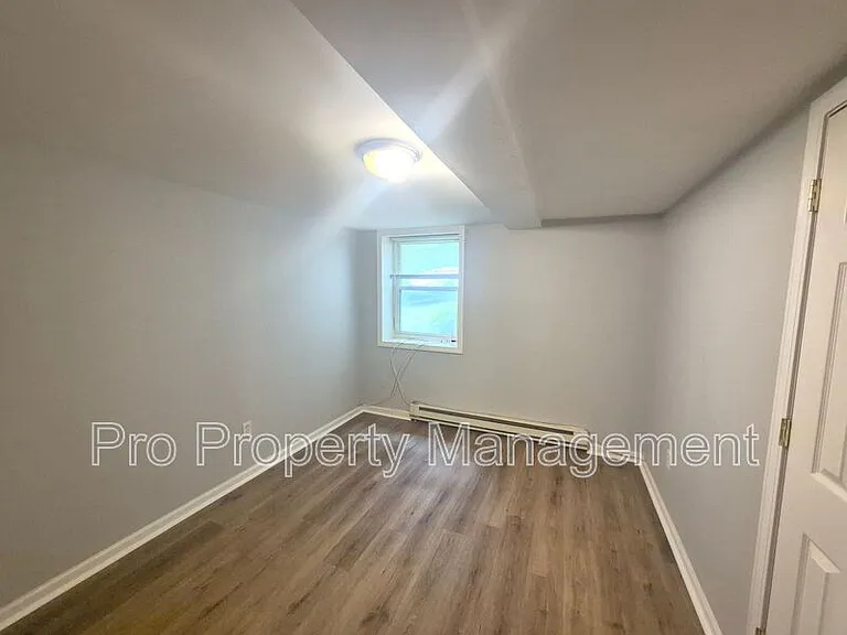 14 Edgewood Rd #1 — Photo 13
