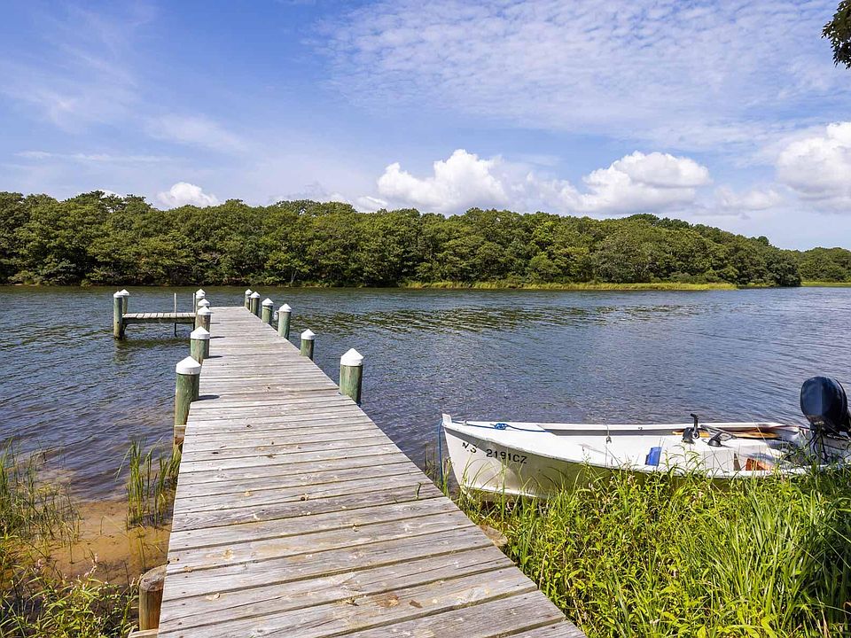 81 Oyster Pond Rd, Edgartown, MA 02539 Zillow