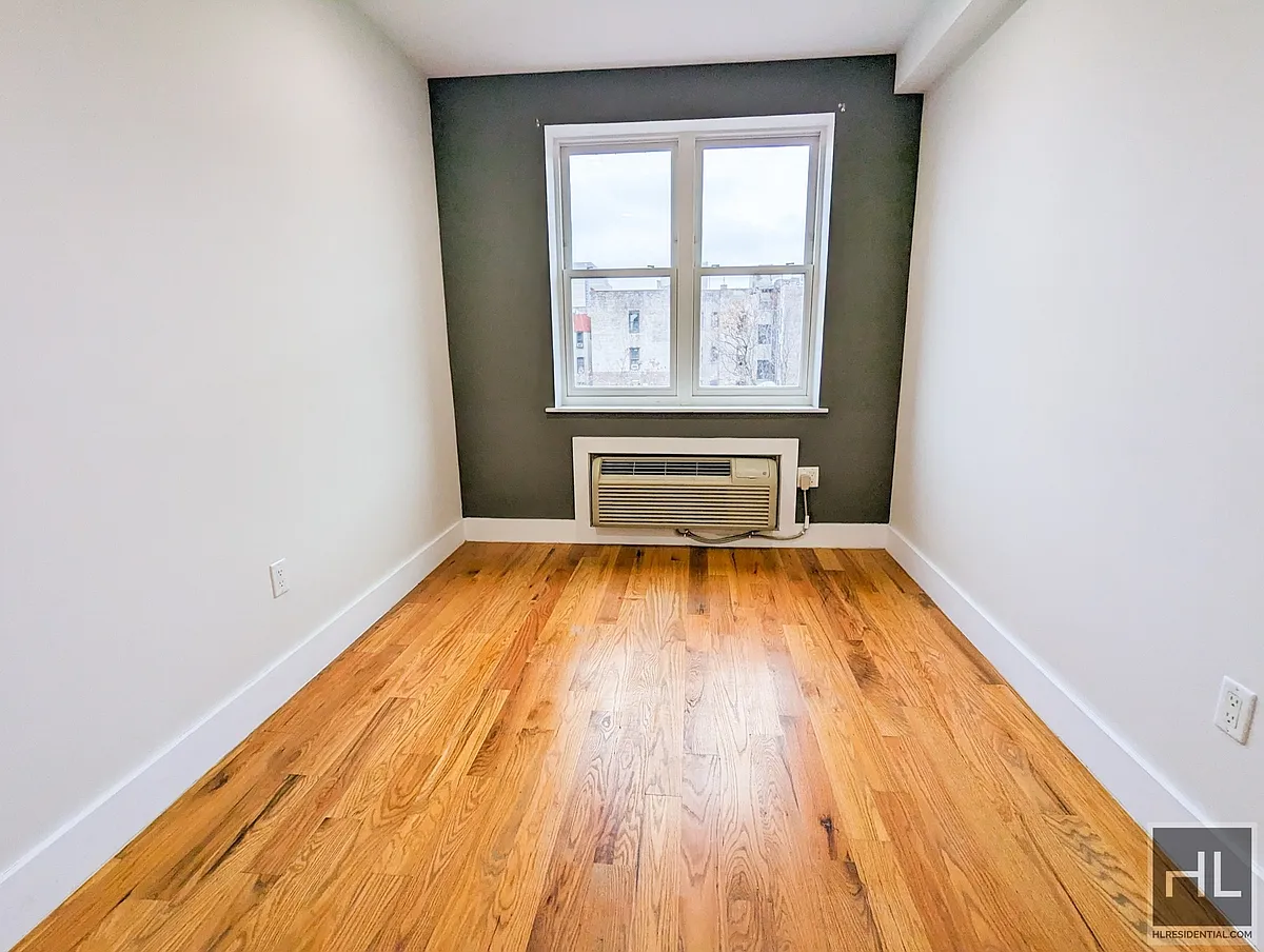 Building Photo - 516 W 162nd St #1-B