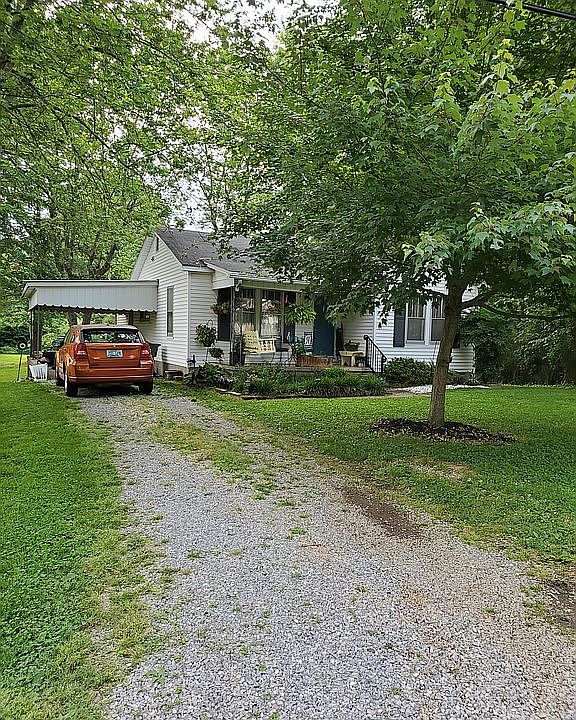 1st image of 625 Wyatt Ave