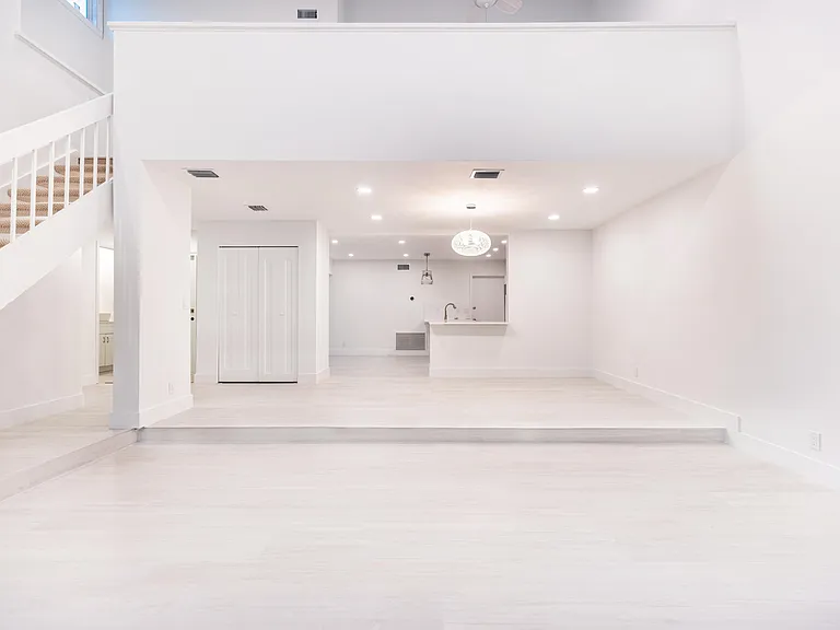 7860 Stanway Pl W — Photo 14