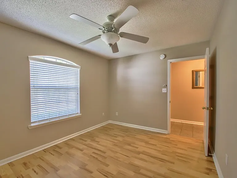 3606 Cagney Dr — Photo 24
