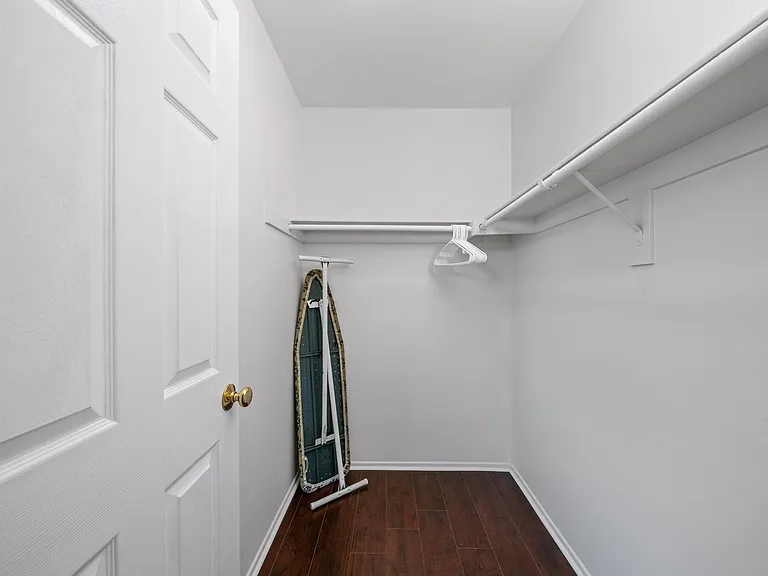 613 Towergrove Dr — Photo 39