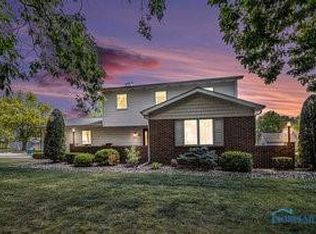 224 Illinois Dr, Bryan, OH 43506