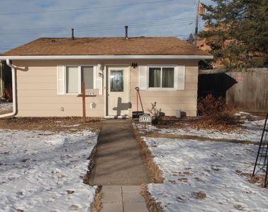 2471 16th Ave E, North Saint Paul, MN, 55109