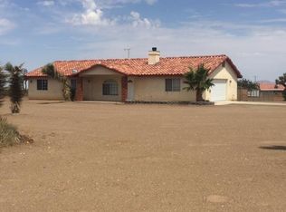 10428 Bonanza Rd, Oak Hills, CA 92344