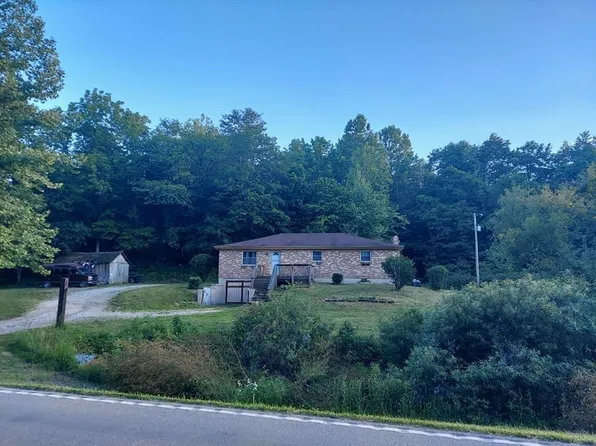 7695 Winchester Rd, Irvine, KY 40336