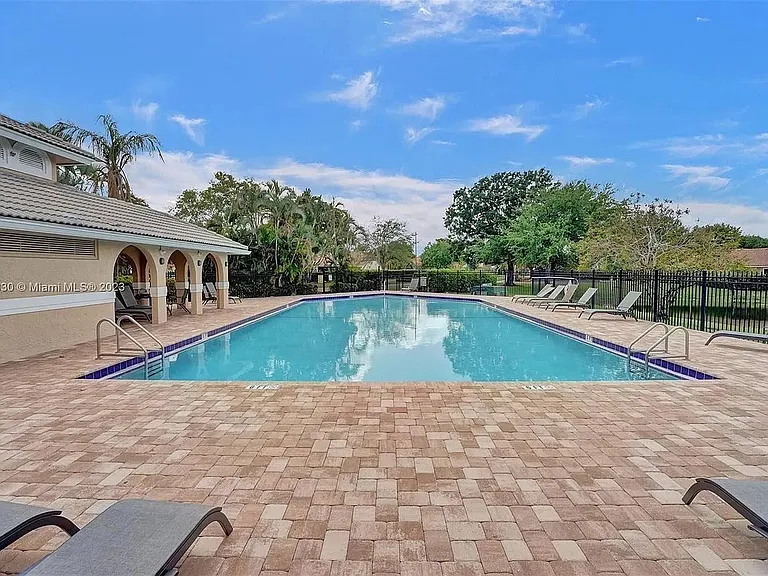 Pool clubhouse