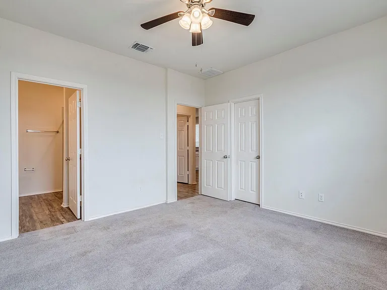 790 Pepperbark Loop — Photo 9