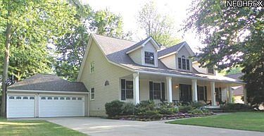 1st image of 36291 Oakview Ln