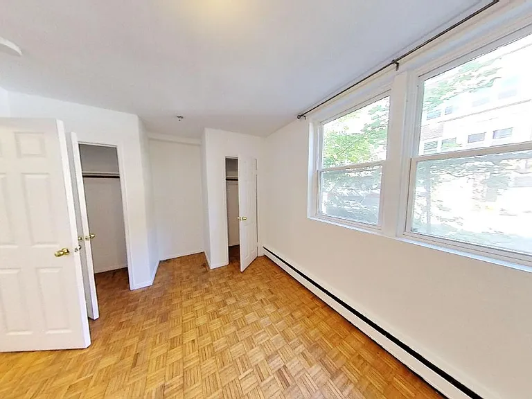 6059 Shirley St #12 — Photo 9