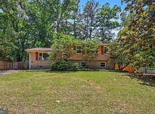 1136 Creekdale Dr, Clarkston, GA 30021