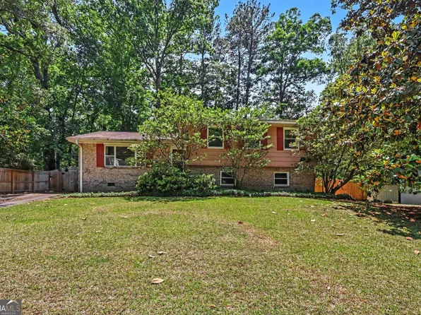 1136 Creekdale Dr, Clarkston, GA 30021