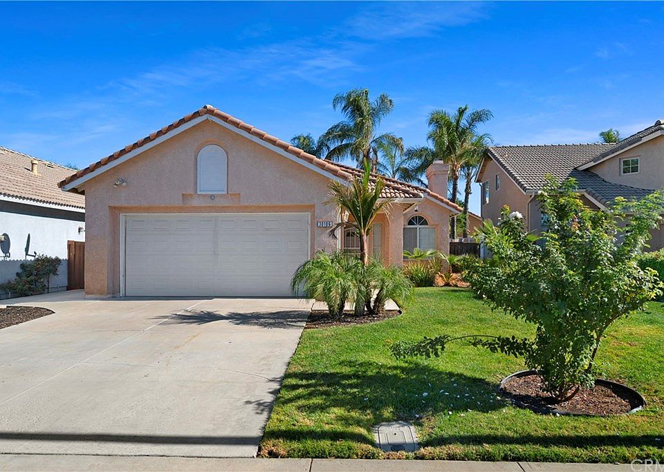1st image of 30106 Westlake Dr