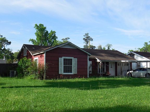 3rd image of 3235 Maplewood Ln