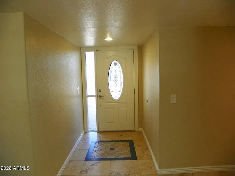 5334 E Friess Dr — Photo 5