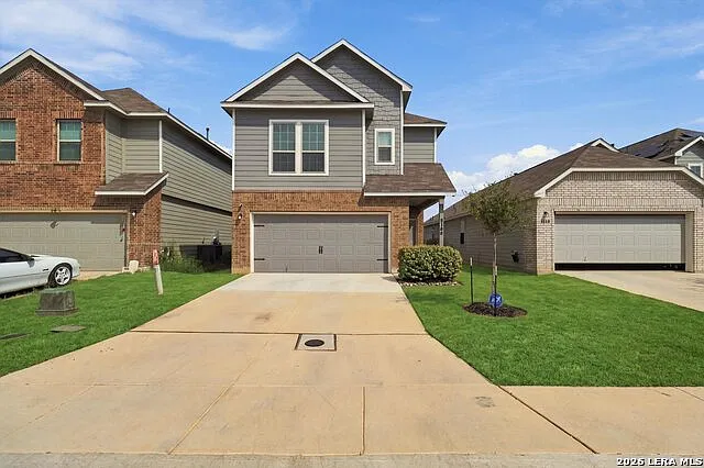 3 bed, 2.5 bath, 1907 sqft, $1,750 — Photo 1