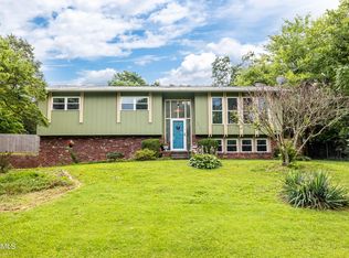 5416 Yosemite Trl, Knoxville, TN 37909