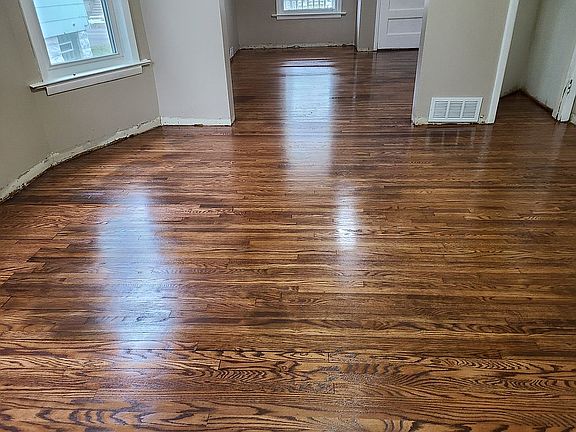 Front right dining room