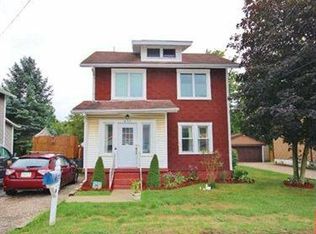 635 Memorial Dr, New Kensington, PA