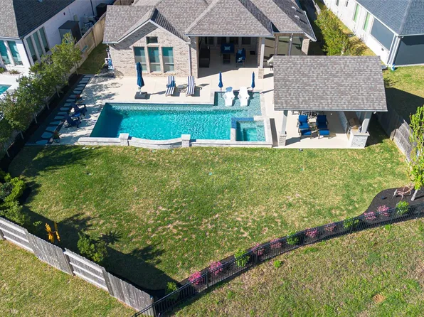 21006 Preakness Stakes Trl, Tomball, TX 77377