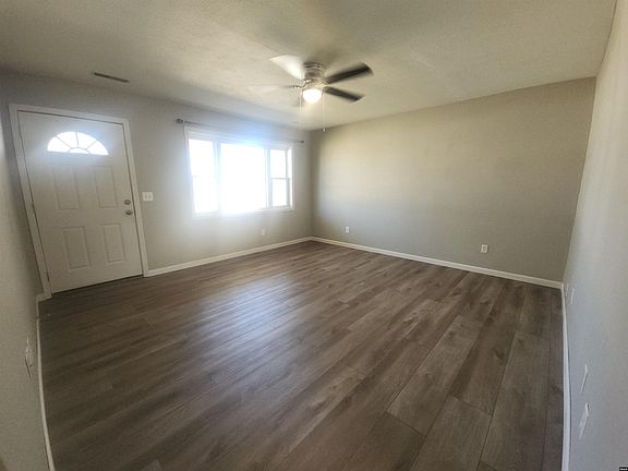 3rd image of 1295 Wind Crest Dr