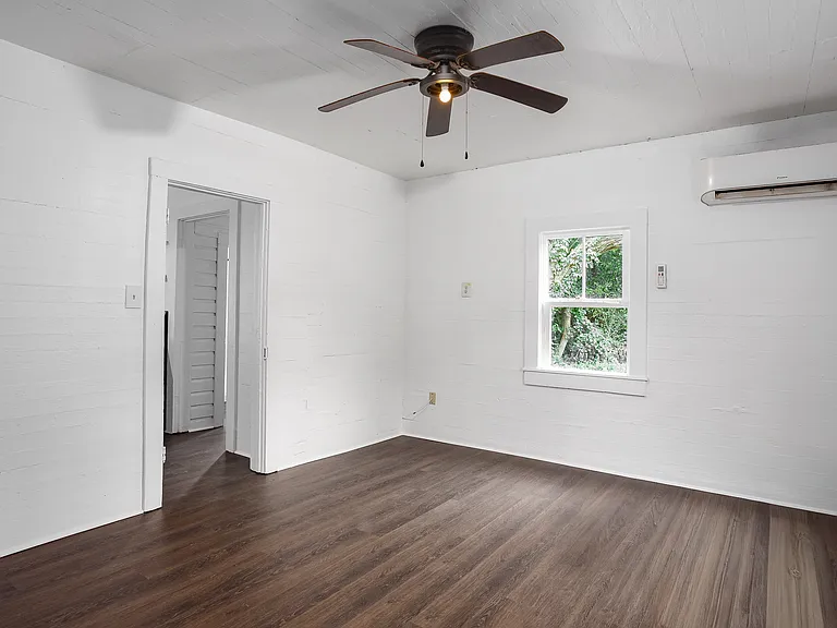 133 W Woodland Rd — Photo 9