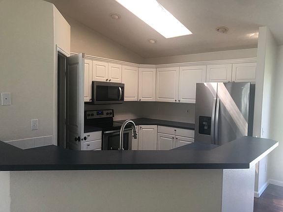 4th image of 9598 W Calico Ct