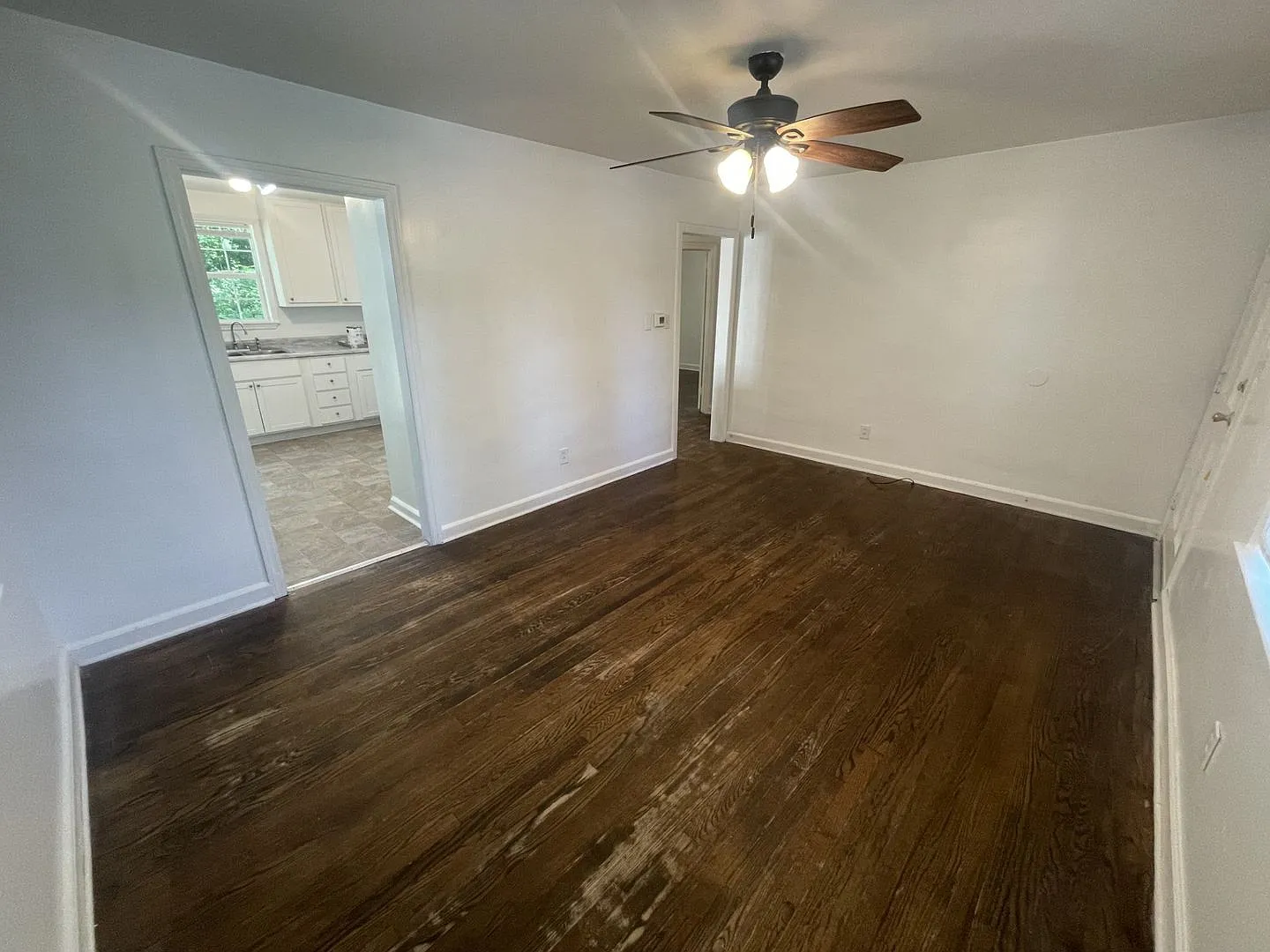 2 bd 1 ba Detached house — Photo 2